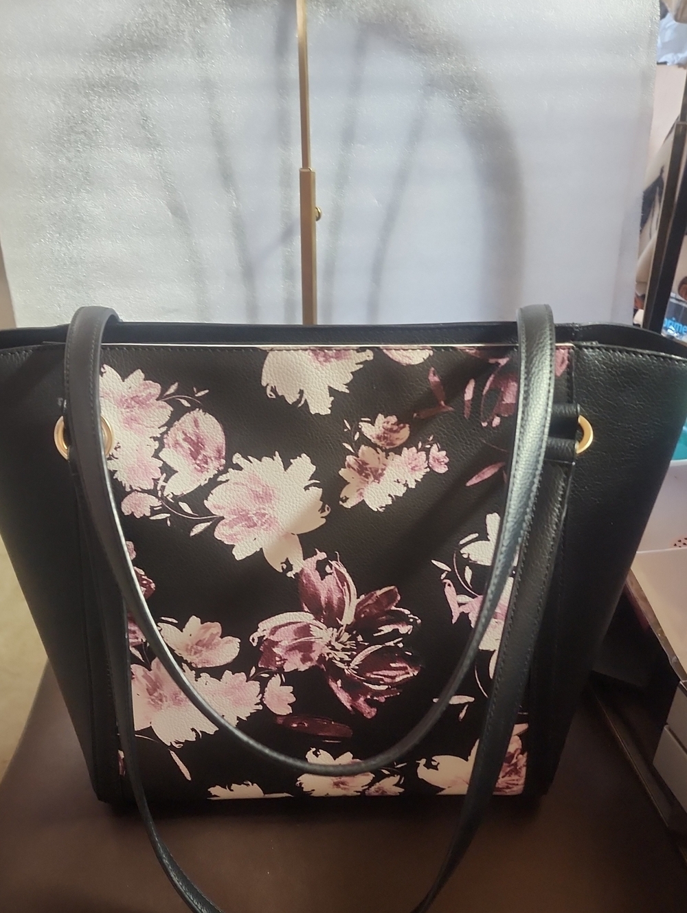 Karl Lagerfeld Shoulder Bag with Floral Panel & Studded Floral Cups Hangtag Euc - Picture 9 of 13